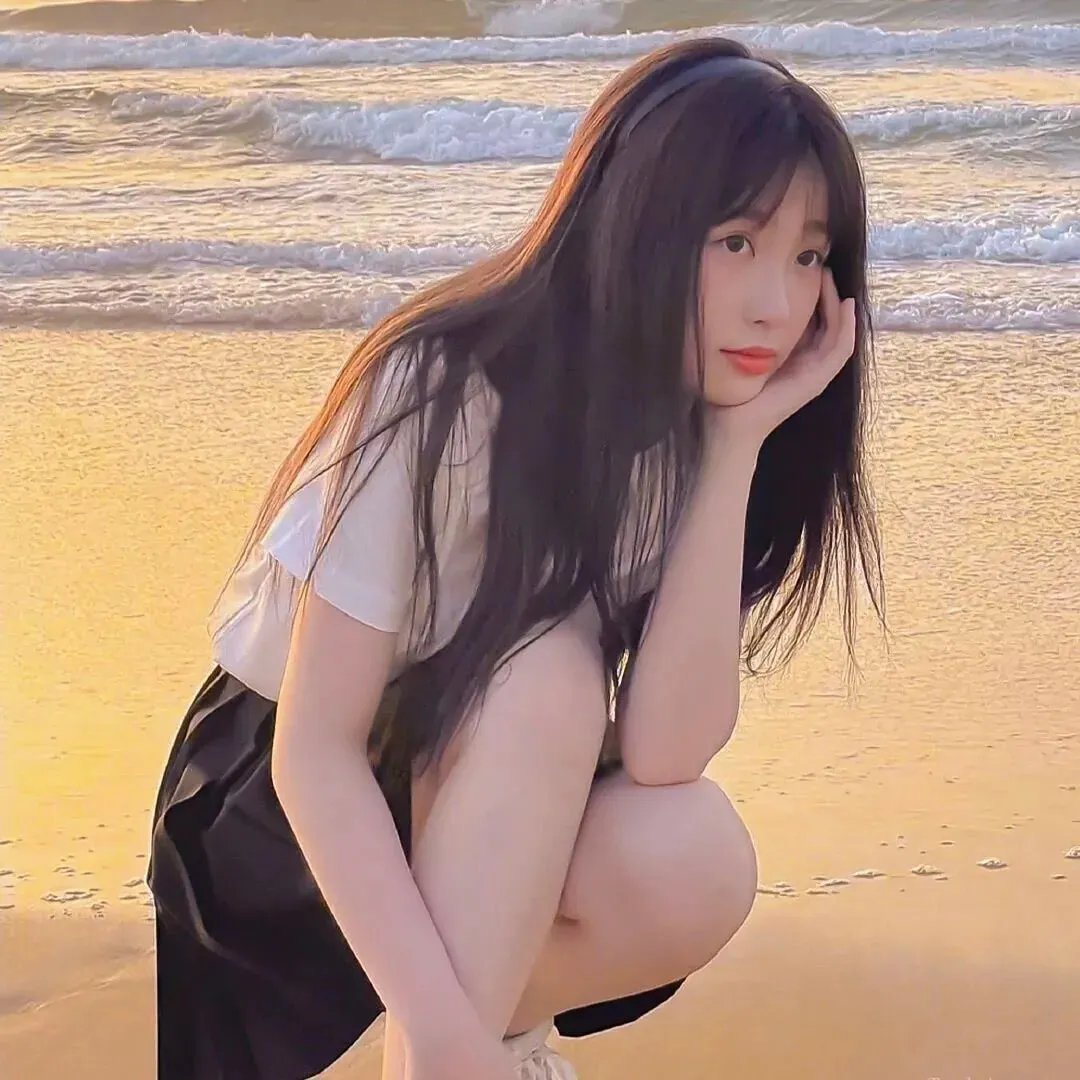 潇洒佳人淡淡妆